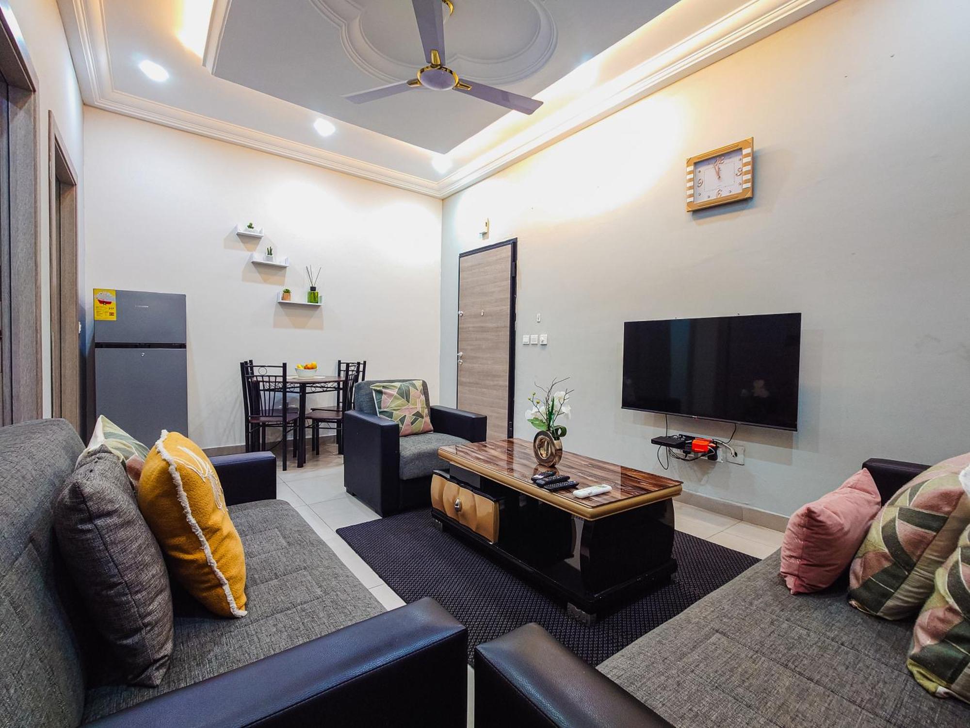 Queens View Apartment アクラ エクステリア 写真
